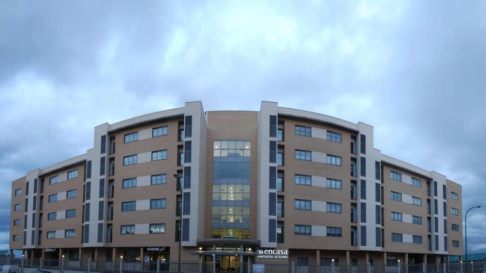 Aparthotel Encasa Madryt